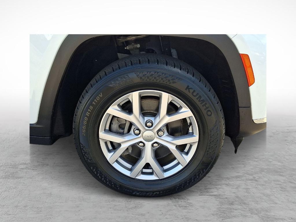 used 2021 Jeep Grand Cherokee L car, priced at $25,900