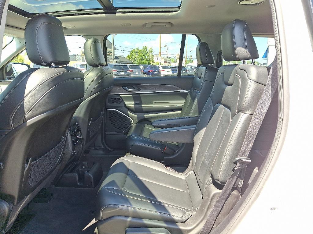 used 2021 Jeep Grand Cherokee L car, priced at $25,900