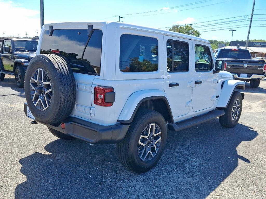 new 2025 Jeep Wrangler car, priced at $54,624