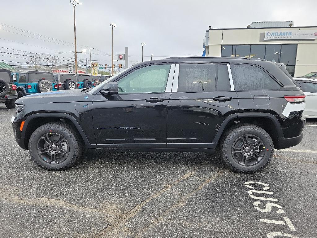 new 2024 Jeep Grand Cherokee 4xe car