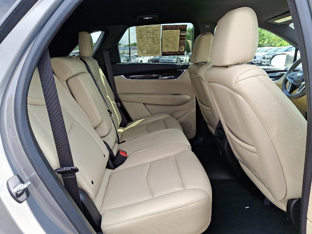 used 2018 Cadillac XT5 car, priced at $23,995