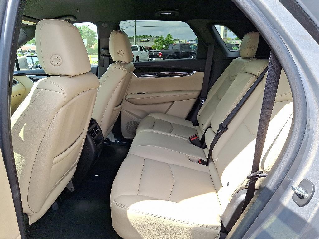 used 2018 Cadillac XT5 car, priced at $23,995