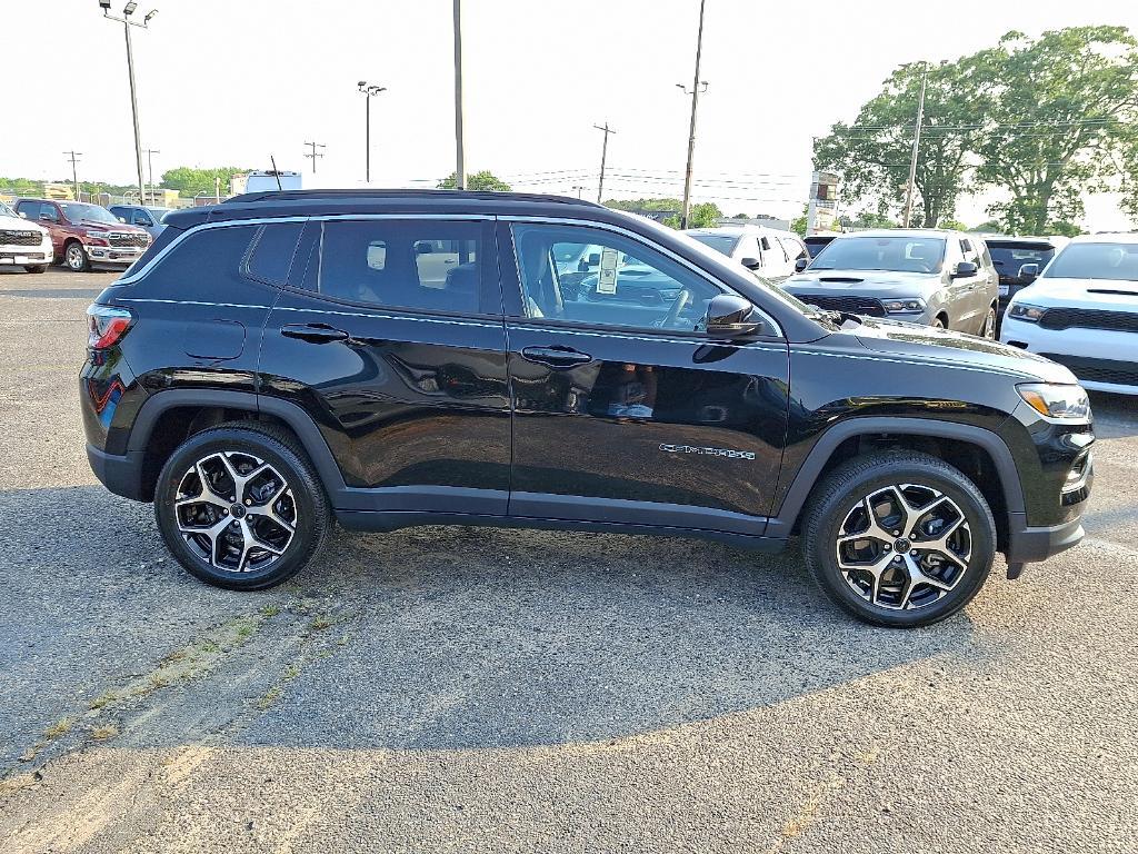 new 2025 Jeep Compass car, priced at $33,442