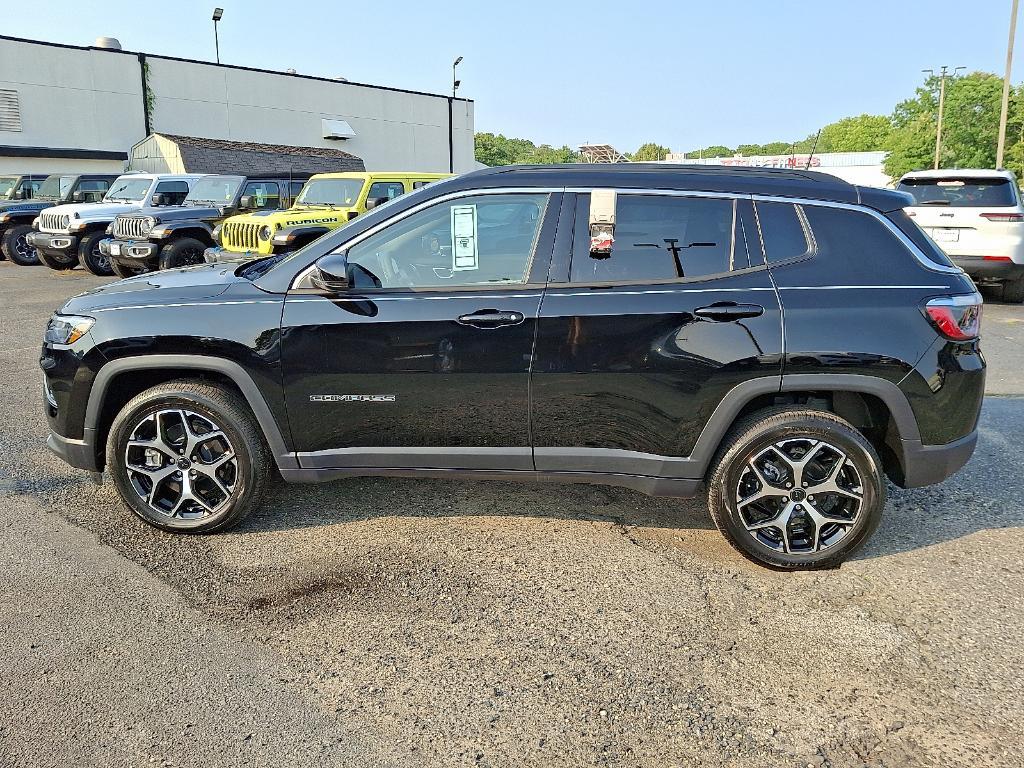 new 2025 Jeep Compass car, priced at $33,442