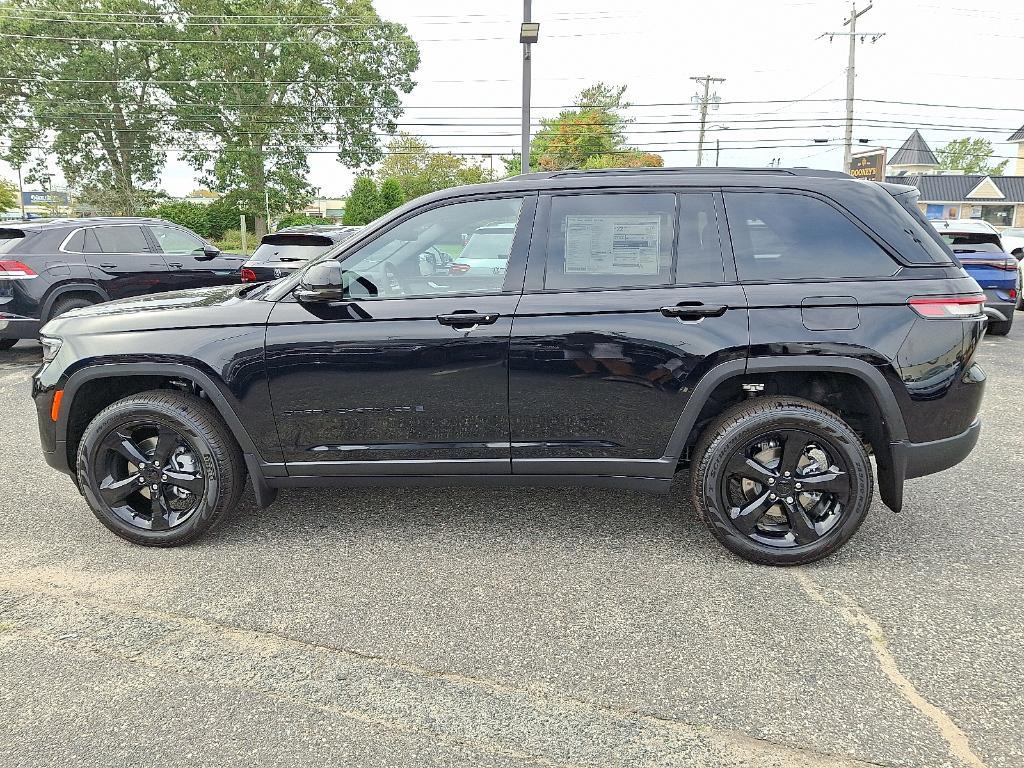 new 2025 Jeep Grand Cherokee car, priced at $51,509