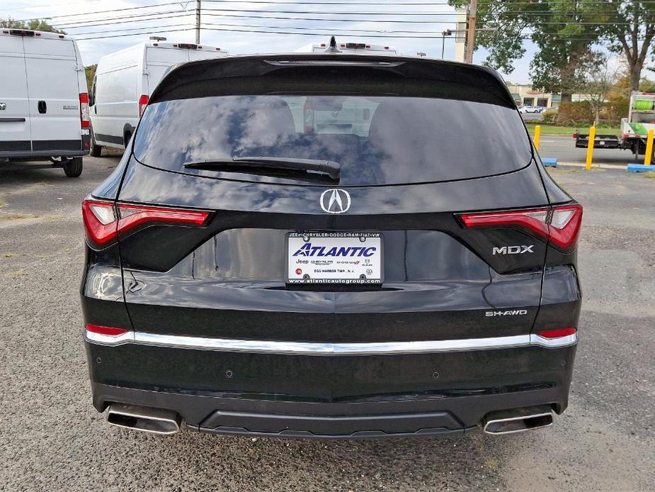 used 2022 Acura MDX car, priced at $38,314