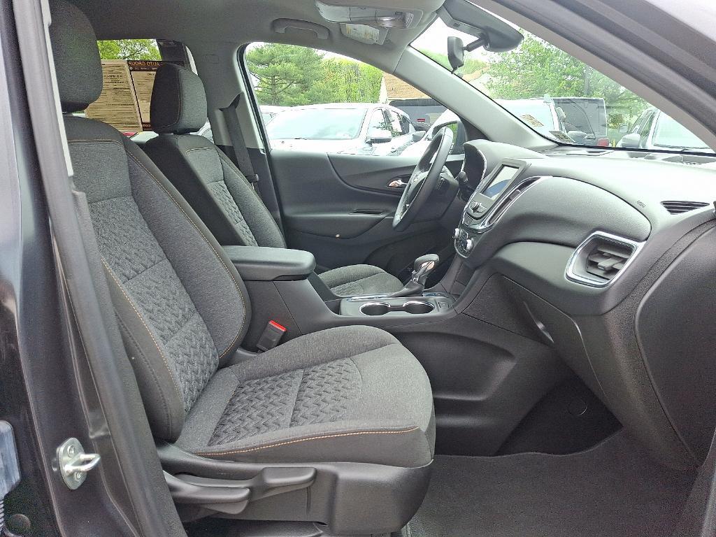 used 2022 Chevrolet Equinox car, priced at $26,995