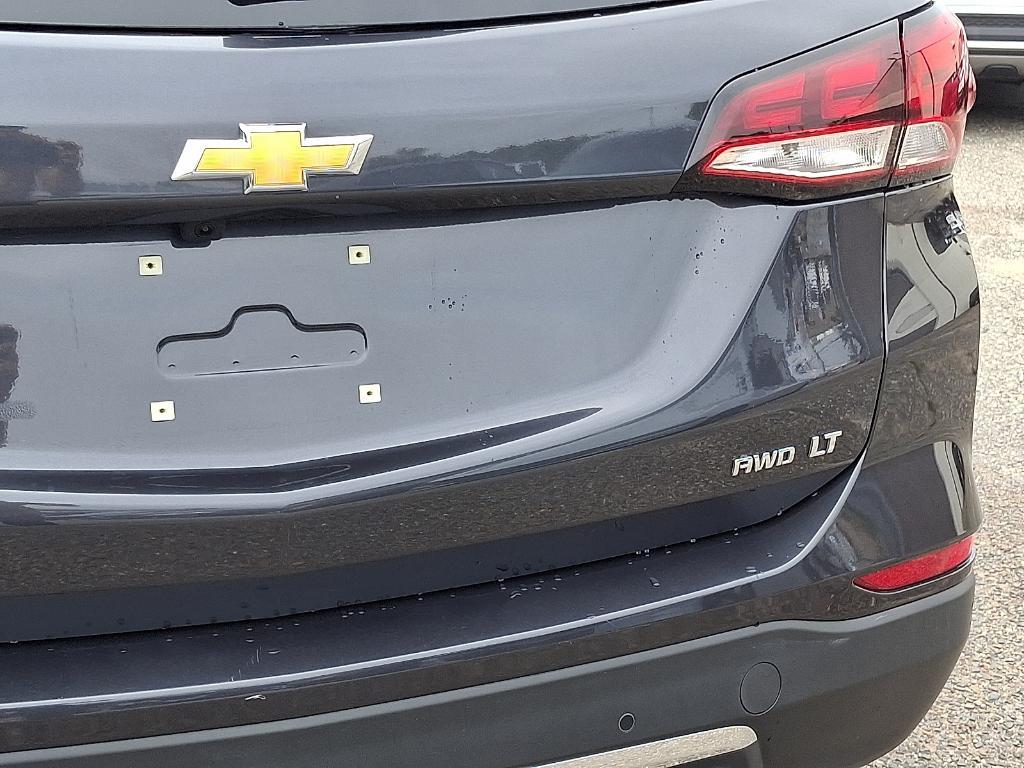 used 2022 Chevrolet Equinox car, priced at $26,995