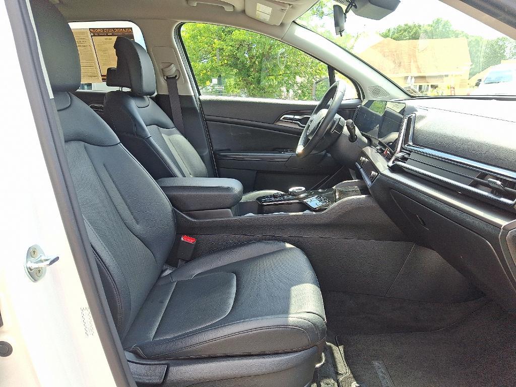 used 2023 Kia Sportage Hybrid car, priced at $27,989