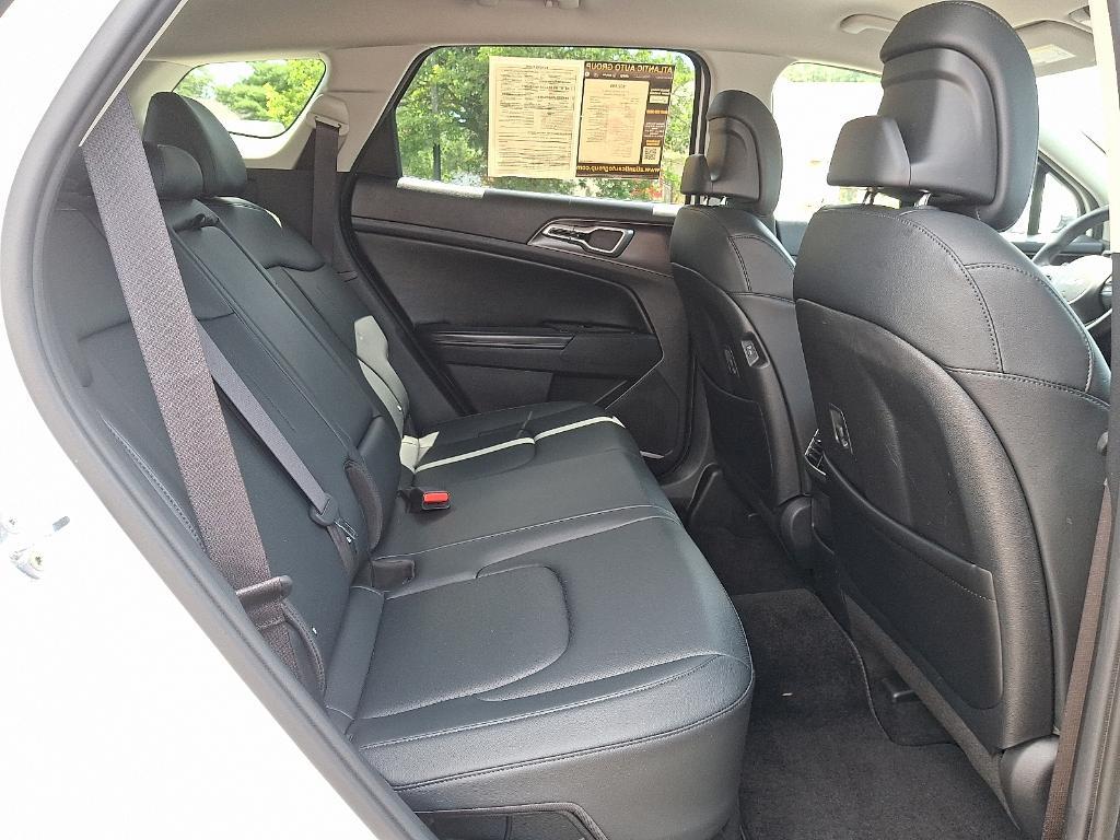 used 2023 Kia Sportage Hybrid car, priced at $27,989