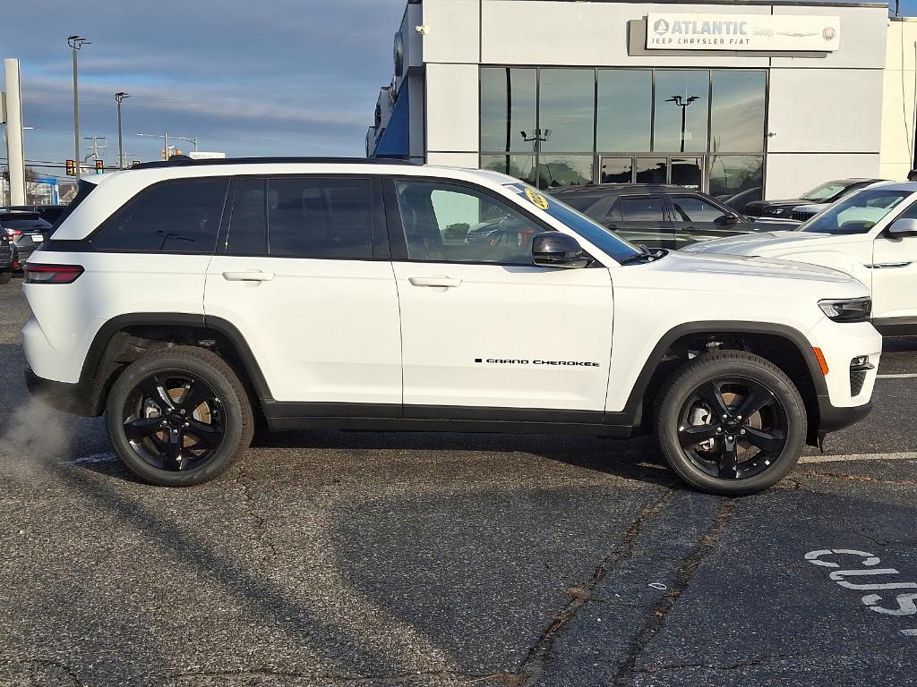 new 2024 Jeep Grand Cherokee L car