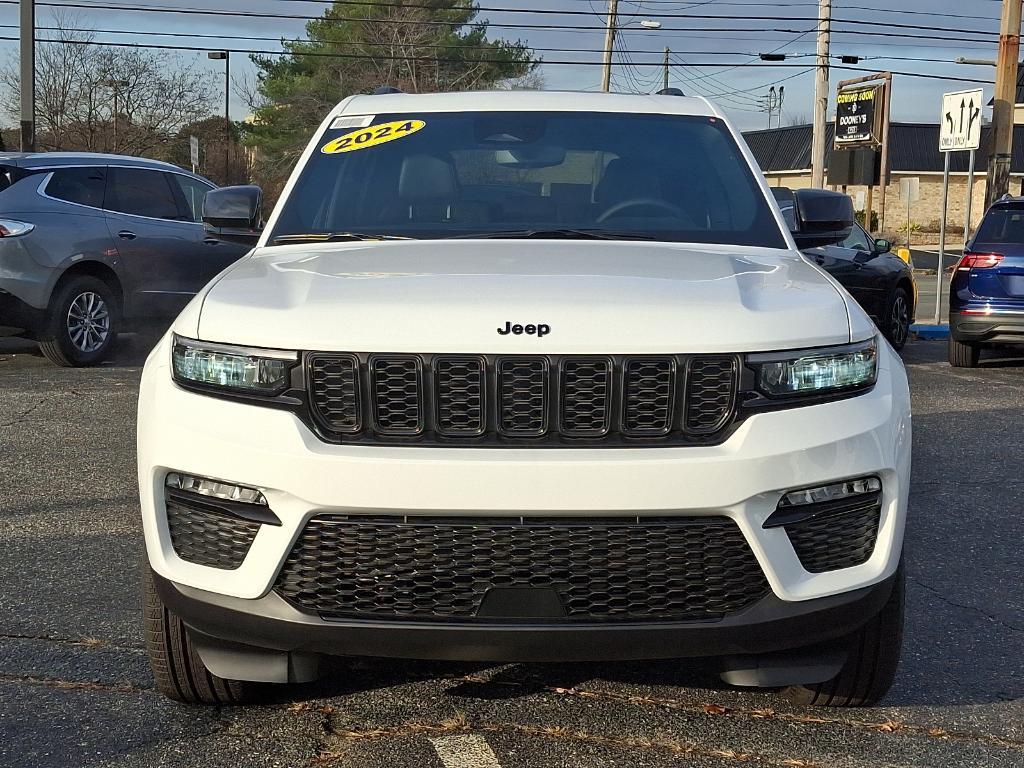 new 2024 Jeep Grand Cherokee L car