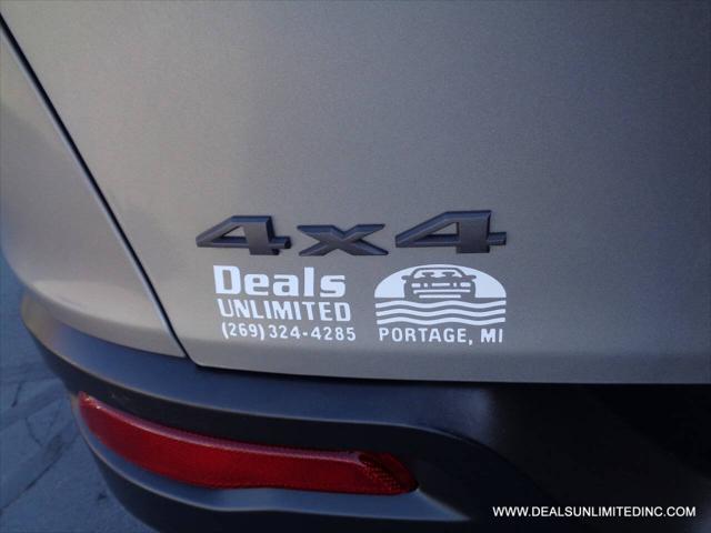 used 2015 Jeep Cherokee car, priced at $12,988