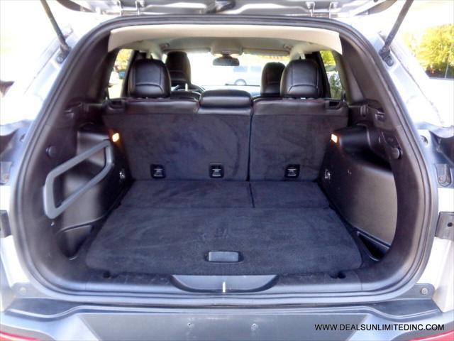 used 2015 Jeep Cherokee car, priced at $12,988