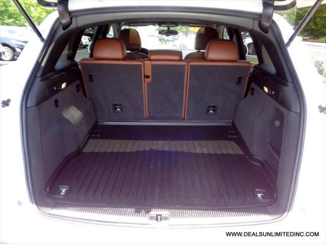 used 2012 Audi Q5 car, priced at $8,888