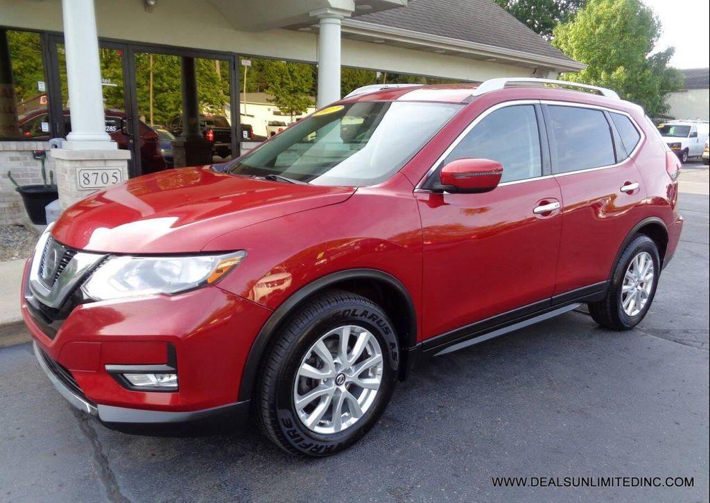 used 2017 Nissan Rogue car, priced at $8,888