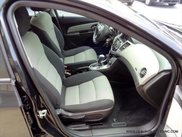 used 2014 Chevrolet Cruze car, priced at $8,688