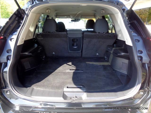 used 2019 Nissan Rogue car, priced at $13,888