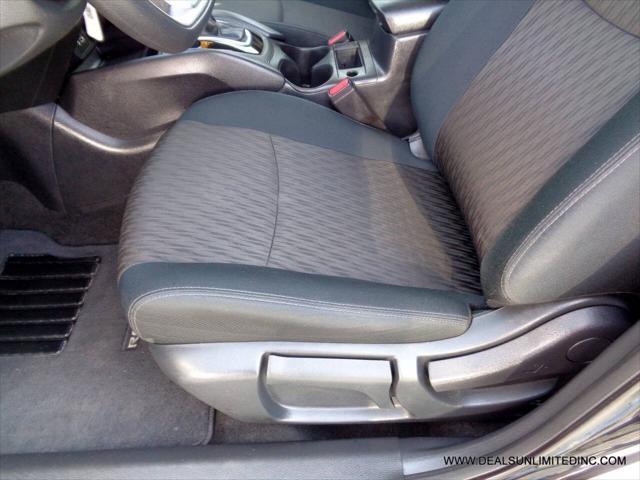 used 2019 Nissan Rogue car, priced at $13,888