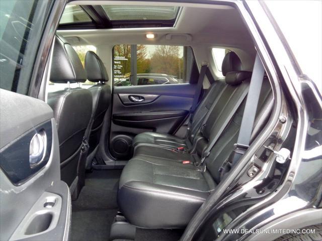 used 2016 Nissan Rogue car, priced at $13,688