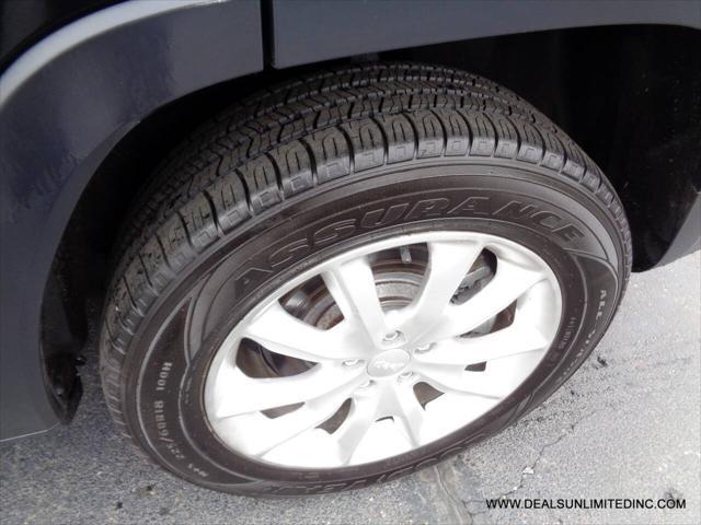 used 2015 Jeep Cherokee car, priced at $13,488