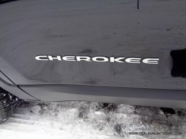 used 2015 Jeep Cherokee car, priced at $13,888