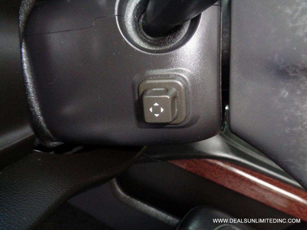 used 2017 GMC Yukon car, priced at $21,888