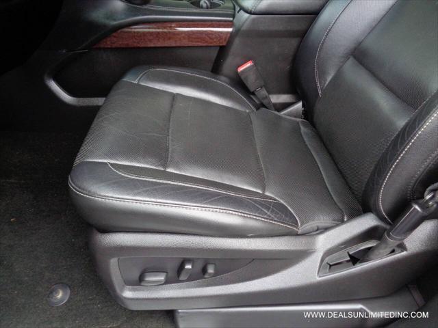 used 2017 GMC Yukon car, priced at $21,888