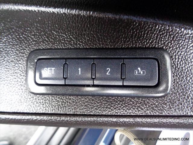 used 2017 GMC Yukon car, priced at $21,888