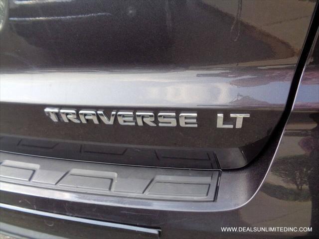 used 2015 Chevrolet Traverse car, priced at $12,995