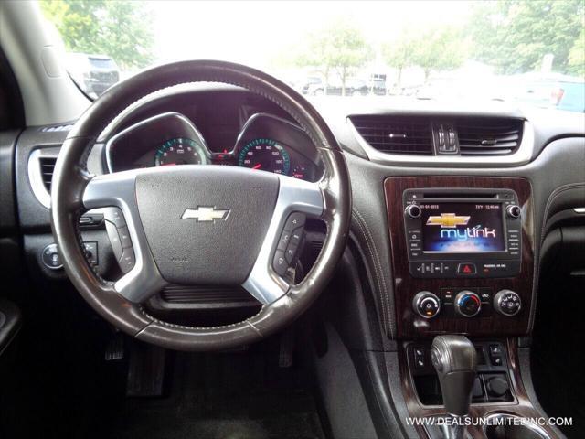 used 2015 Chevrolet Traverse car, priced at $12,995