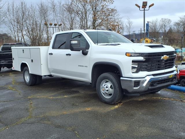 new 2025 Chevrolet Silverado 3500 car, priced at $71,275