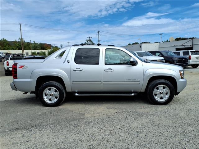 used 2013 Chevrolet Avalanche car, priced at $19,999