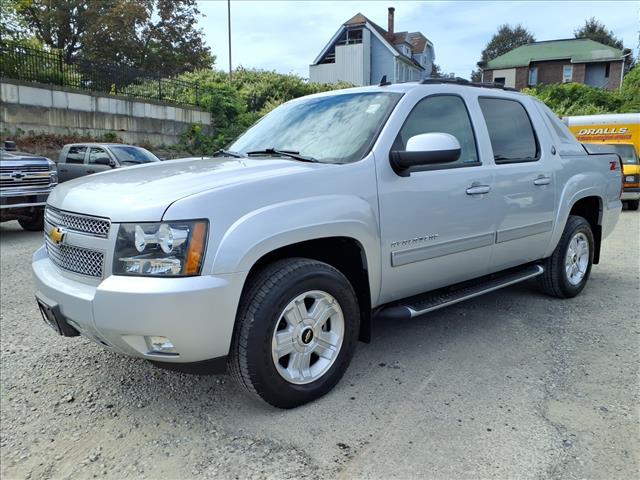 used 2013 Chevrolet Avalanche car, priced at $19,999