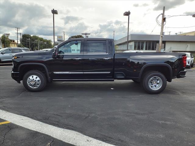 new 2025 Chevrolet Silverado 3500 car, priced at $89,799