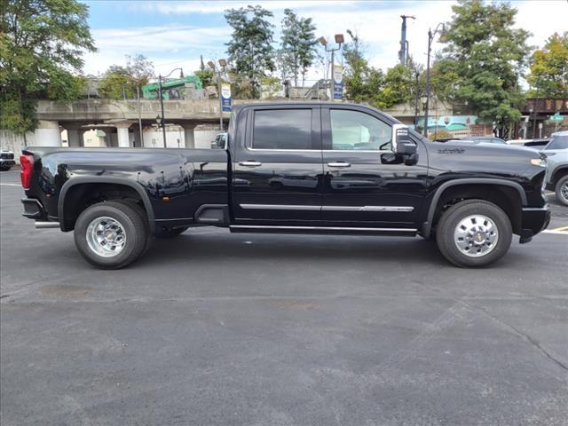 new 2025 Chevrolet Silverado 3500 car, priced at $89,799