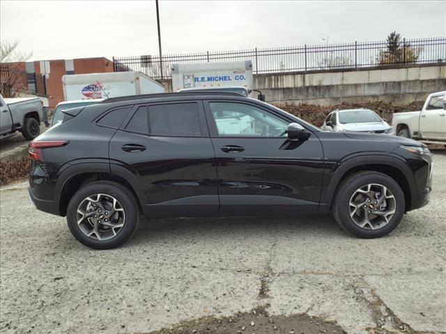 new 2025 Chevrolet Trax car, priced at $24,190