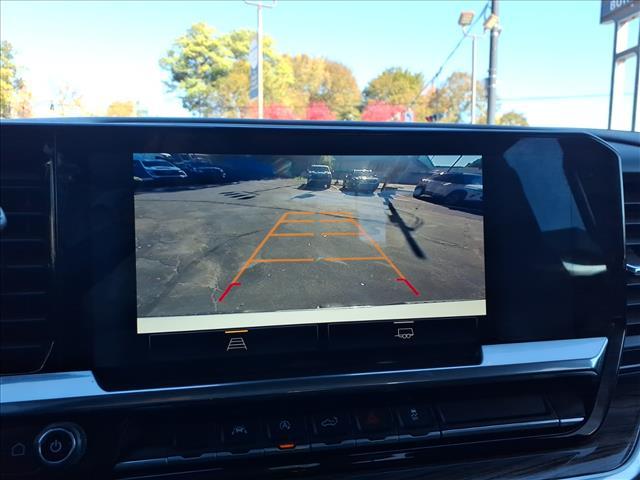 used 2022 Chevrolet Silverado 1500 car, priced at $37,999