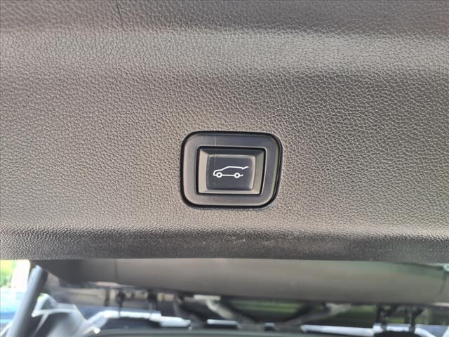 used 2023 Chevrolet Suburban car, priced at $59,993
