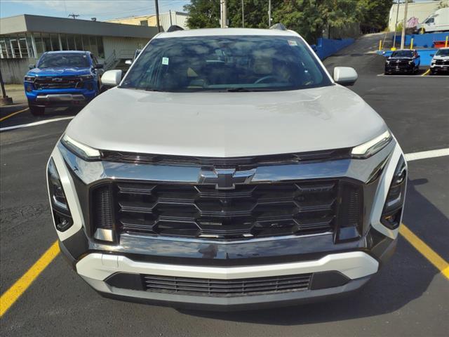 new 2025 Chevrolet Equinox car, priced at $40,160