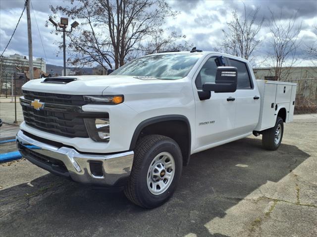 new 2025 Chevrolet Silverado 3500 car, priced at $69,518
