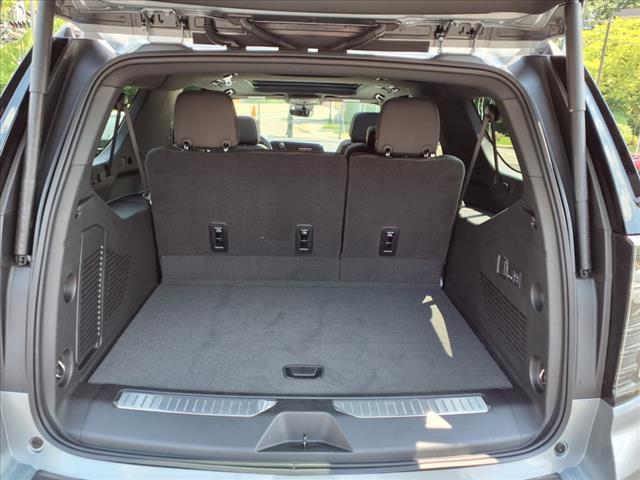 new 2025 Chevrolet Suburban car, priced at $86,547