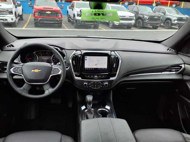 used 2023 Chevrolet Traverse car, priced at $39,999