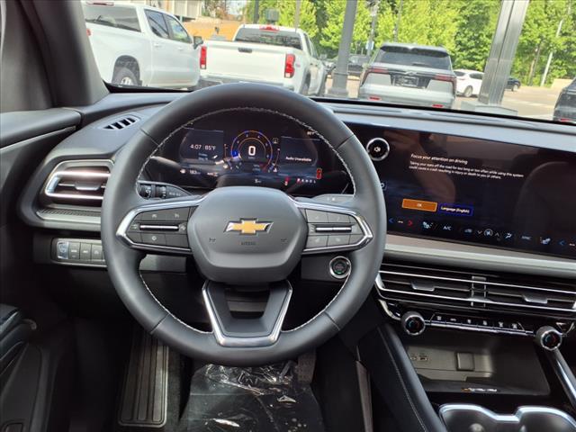 new 2025 Chevrolet Traverse car, priced at $49,615