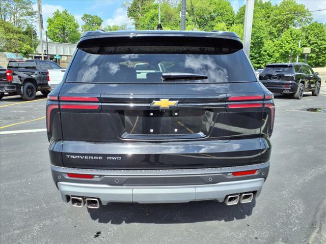 new 2025 Chevrolet Traverse car, priced at $49,615