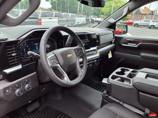 new 2025 Chevrolet Silverado 1500 car, priced at $51,316