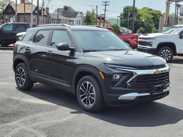 new 2024 Chevrolet TrailBlazer car, priced at $27,612