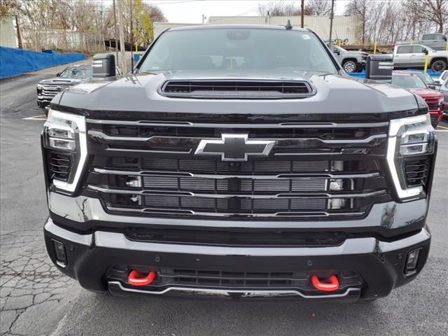 new 2025 Chevrolet Silverado 3500 car, priced at $76,010