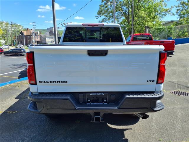new 2025 Chevrolet Silverado 3500 car, priced at $71,993