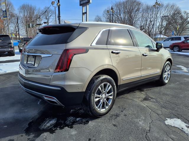 used 2022 Cadillac XT5 car, priced at $34,999